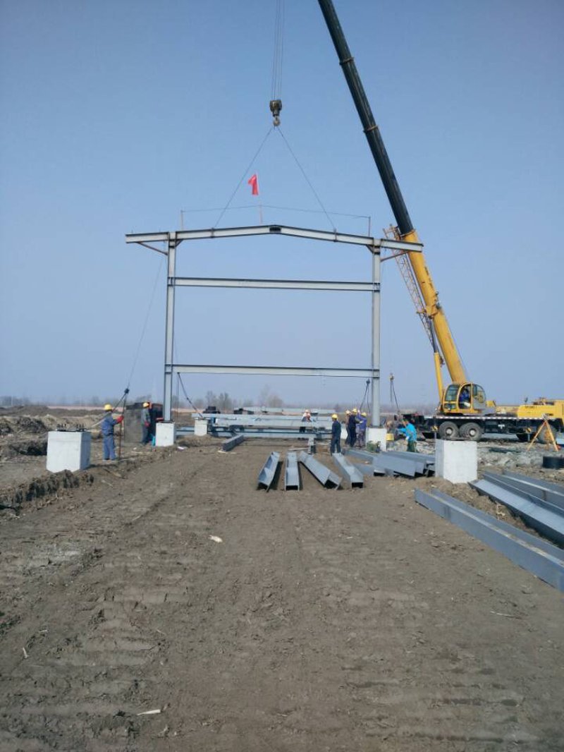 钢结构施工图纸：从设计到现场施工的全过程解析